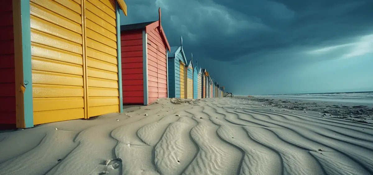 Cabanes de plage en couleurs - Illulart: Papier peint panoramique