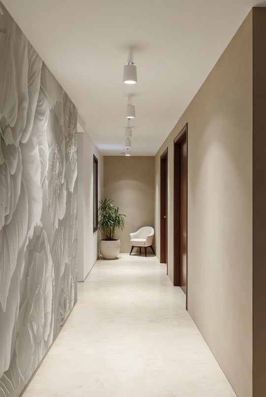 Delicatesse en Blanc : papier peint à motif de fleurs en 3D - Illulart: Papier peint panoramique