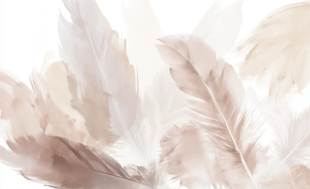Douceur suspendue - Papier peint panoramique plumes pastel en nuances beiges - Illulart: Papier peint panoramique