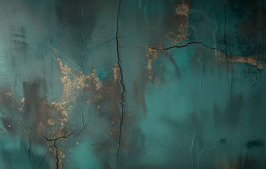 Raw Elegance: Emerald and Gold Crackle Effect Wallpaper