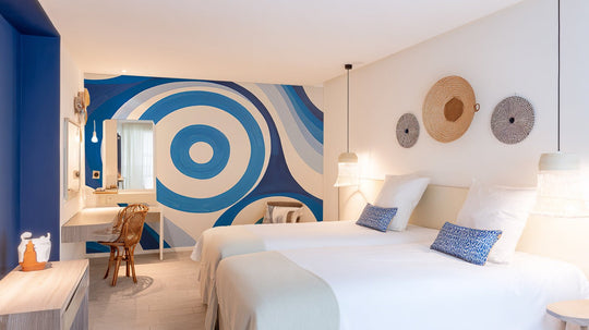 Tourbillons d’Azur : Harmonie en Bleu et Blanc - Illulart: Papier peint panoramique